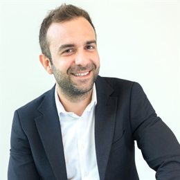 我国人工智能模型数据单元消耗量18个月增长300多倍！